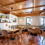 Gaestehaus Schneeberger 3*