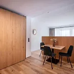 Gaestehaus Schneeberger 3* Майргофен