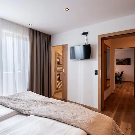 公寓式酒店 Gaestehaus Schneeberger 3*