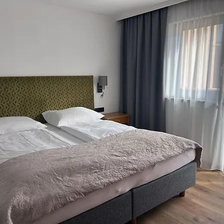 Gaestehaus Schneeberger Apartahotel