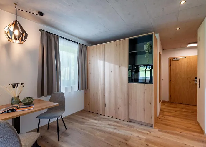 Gaestehaus Schneeberger Hotel apartamentowy 3*