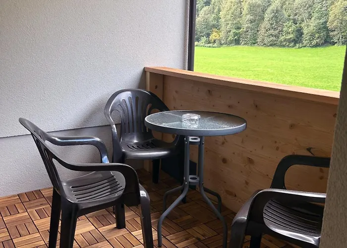 Апарт-готель Gaestehaus Schneeberger 3*