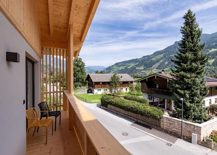 Hotel apartamentowy Gaestehaus Schneeberger Mayrhofen