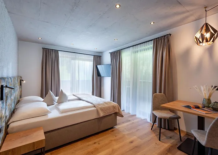 Gaestehaus Schneeberger 公寓式酒店 3*