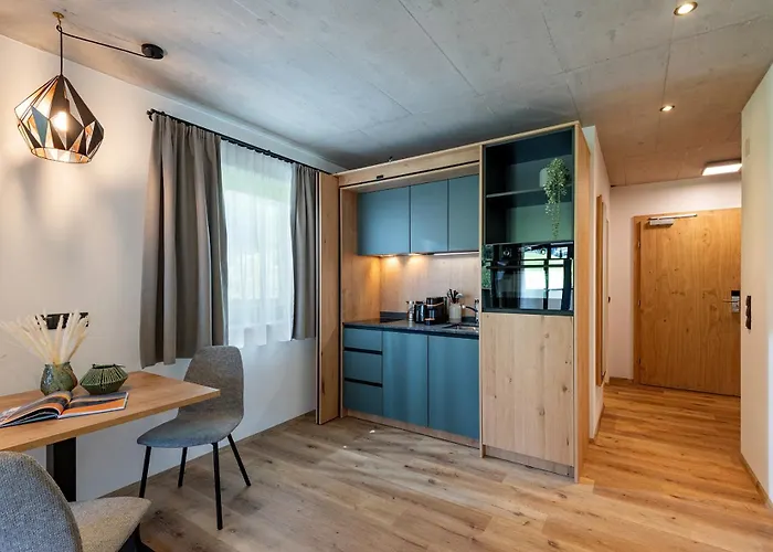 Gaestehaus Schneeberger 公寓式酒店 迈尔霍芬